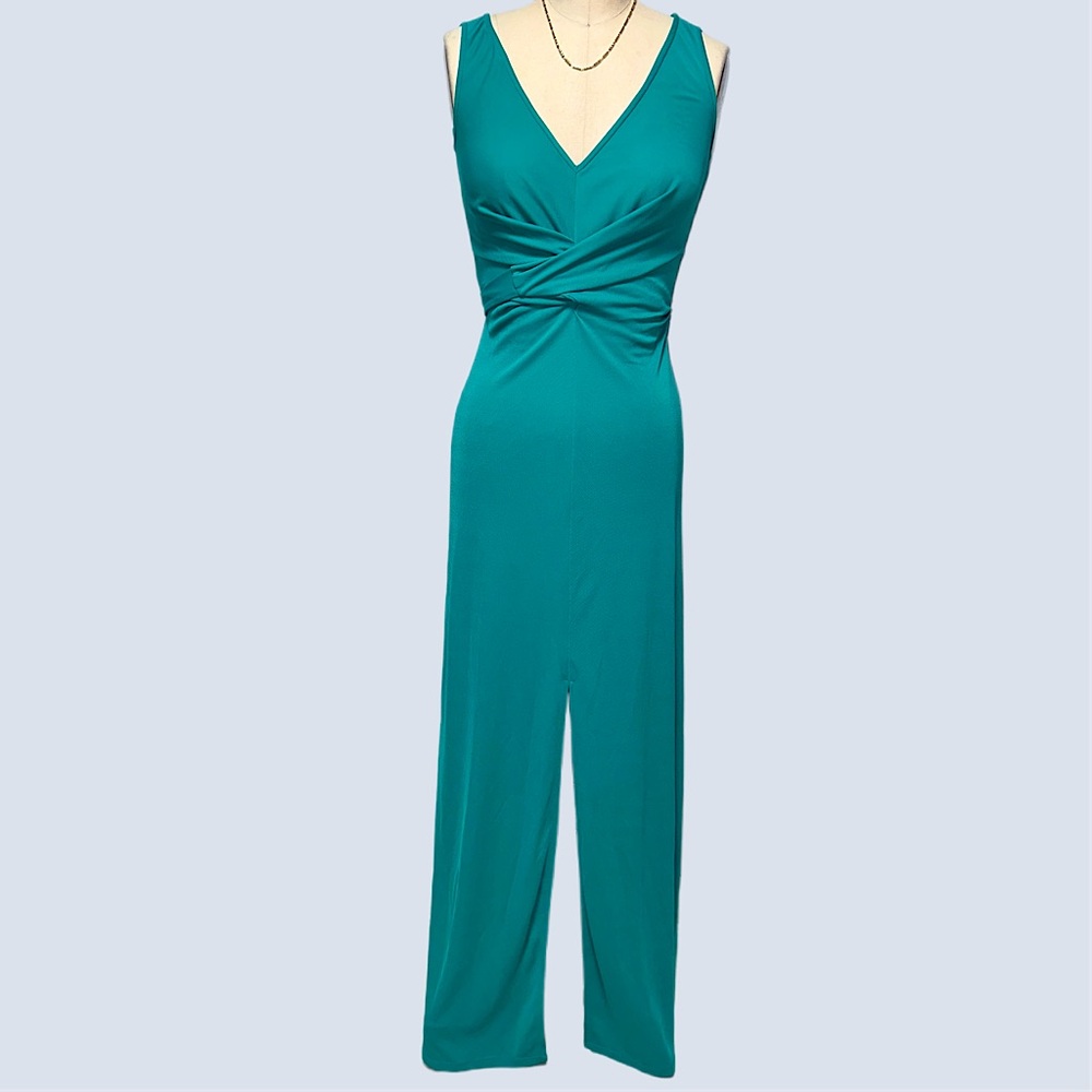 Women's BCBG MaxAzria V-Neck Sleeveless Floor-Length Maxi Dress, Size XXS